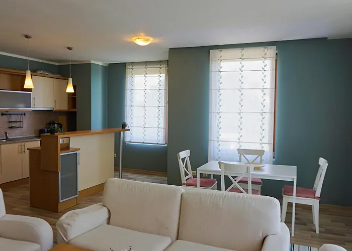 Seaview Penthouse Iglika A21 - пентхаус с изглед към морето иглика а21 וארנה